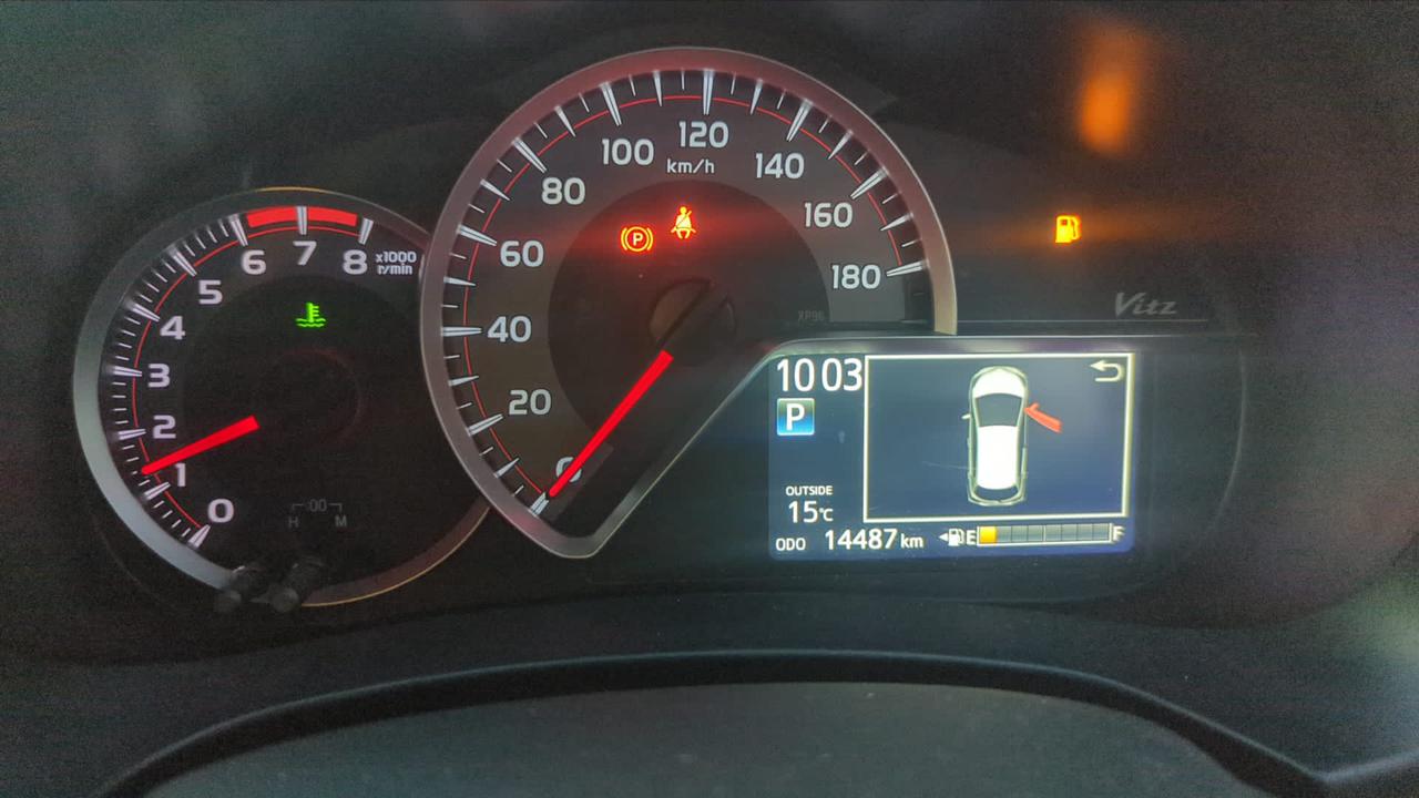 2014 Toyota Vitz 